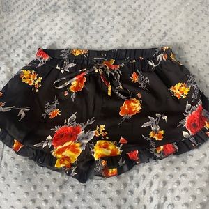 * sold * Foreign Exchange satin flower shorts